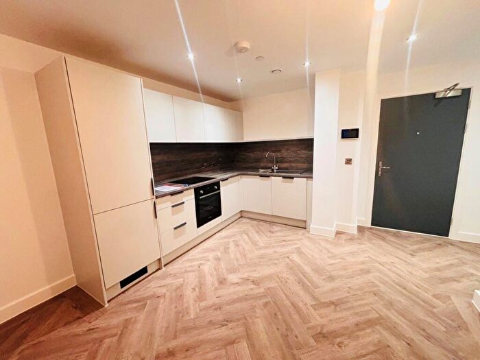 1 Bedroom Apartment To Rent In Coventry Road, Birmingham, B26