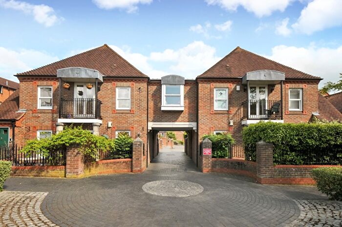 2 Bedroom Flat To Rent In Samuel Square, Pageant Road, St.Albans, AL1
