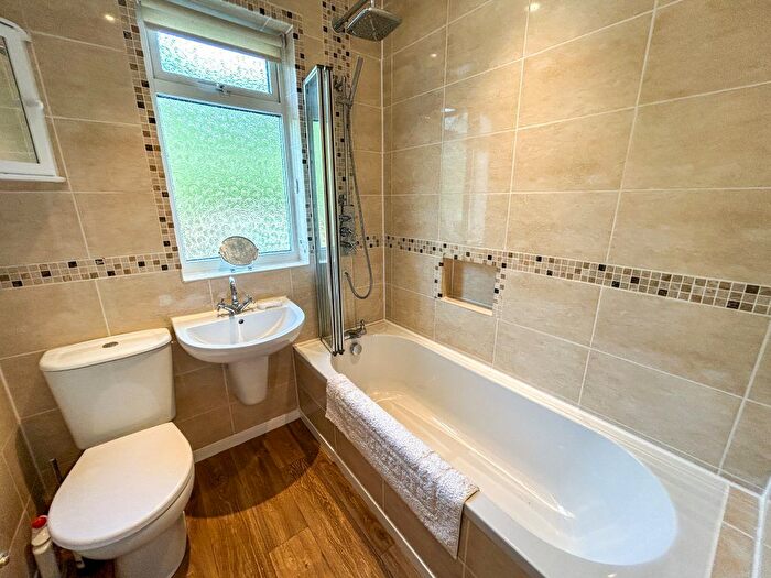 2 Bedroom Semi-Detached House For Sale In Swarkestone Road, Derby, DE73