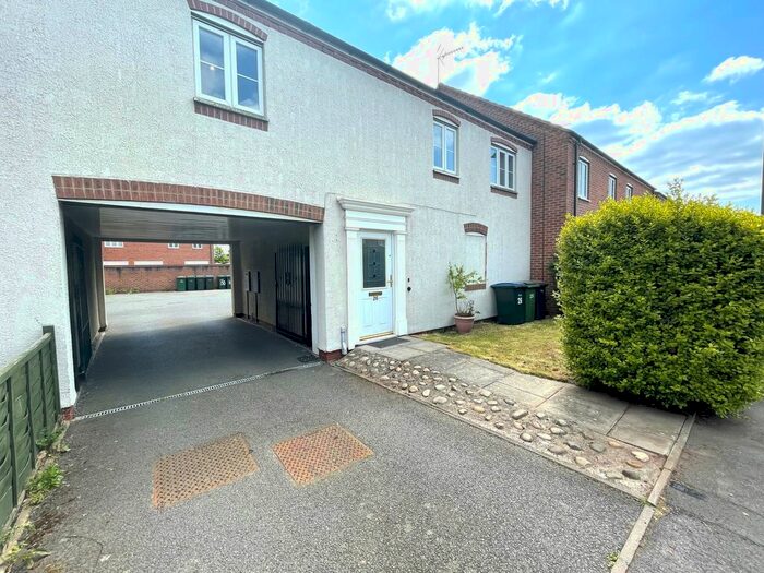 2 Bedroom Flat To Rent In Narberth Way, Coventry, CV2