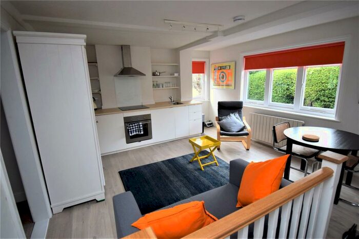 1 Bedroom Apartment To Rent In High Street, Taplow, Berkshire, SL6