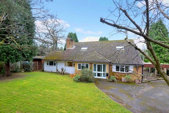 4 Bedroom Detached House For Sale In Chalk Road, Ifold, Loxwood, Billingshurst RH14