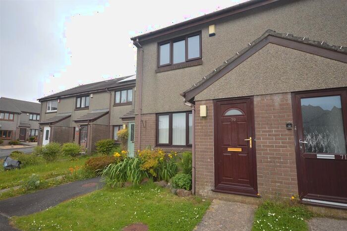 2 Bedroom End Of Terrace House To Rent In Treloweth Way, Pool, Redruth, TR15