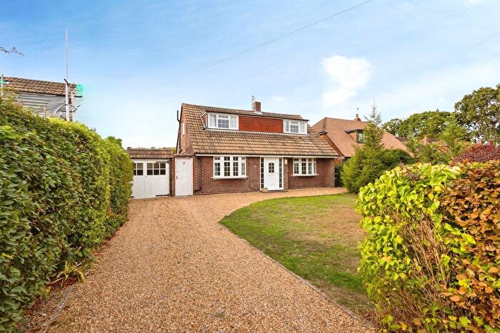 3 Bedroom Bungalow For Sale In Sinah Lane, Hayling Island, Hampshire, PO11