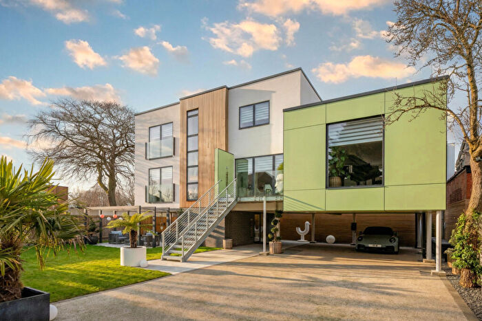 4 Bedroom Detached House For Sale In West Bridgford, Nottingham, NG2