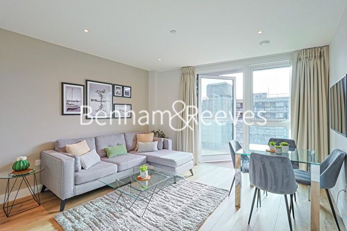 2 Bedroom Flat To Rent In Glenthorne Road, Hammersmith, W6