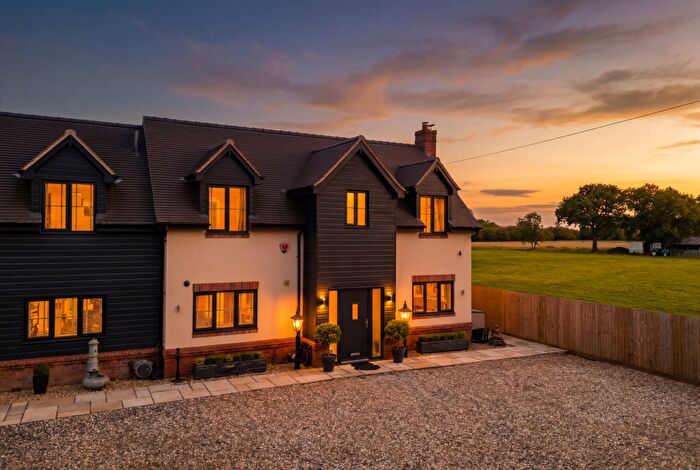 4 Bedroom Detached House For Sale In Gorcott Hill, Beoley, B98