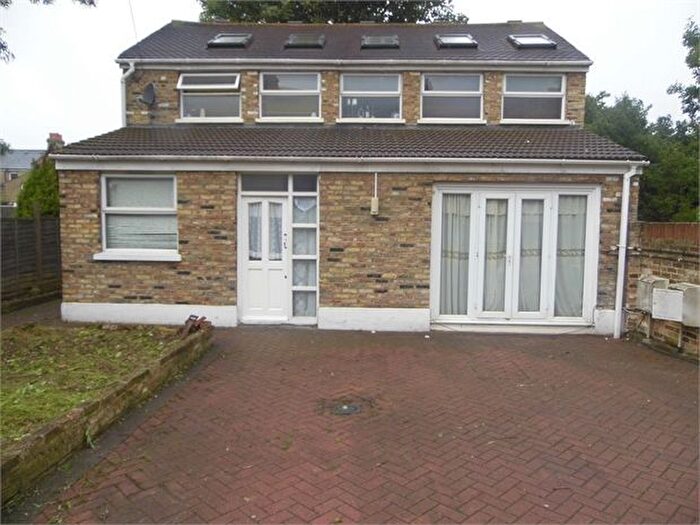 2 Bedroom Flat To Rent In Jutland Road, Catford, London, SE6