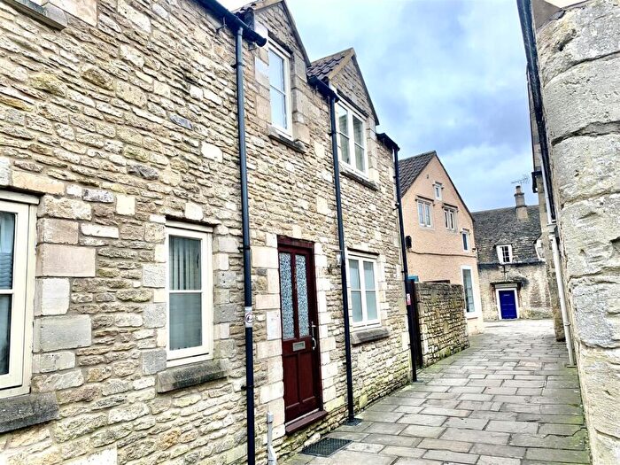 2 Bedroom Semi-Detached House To Rent In High Street, Corsham, SN13