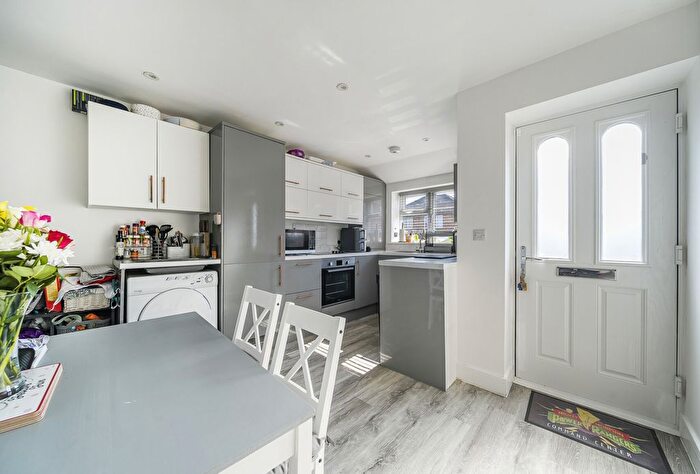 3 Bedroom End Terrace House For Sale In Holmewood Road, Tunbridge Wells, Kent, TN4