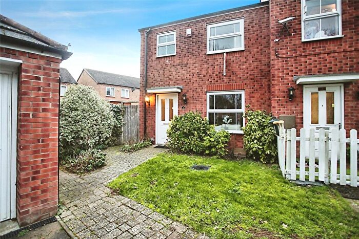 3 Bedroom End Of Terrace House To Rent In Downy Birch, Coventry, West Midlands, CV4