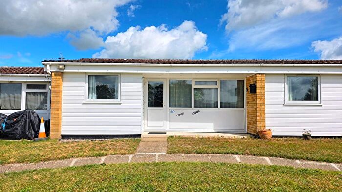 2 Bedroom Chalet For Sale In Waveney Valley, Burgh Castle, NR31