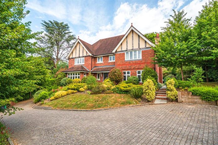 5 Bedroom Detached House For Sale In Forest Drive, Kingswood, Surrey, KT20