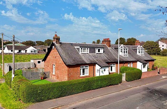 4 Bedroom Semi-Detached Villa For Sale In Whiteside Cottages, Tarbolton Road, Monkton, KA9