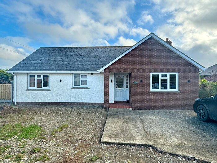 2 Bedroom Bungalow To Rent In Llandysul, SA44