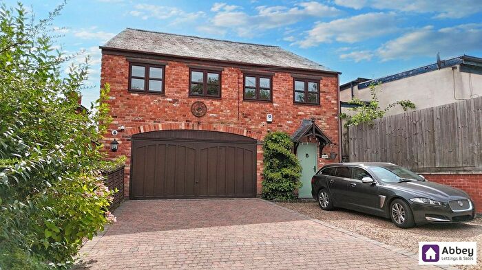 5 Bedroom Property For Sale In White Horse Lane, Birstall, LE4