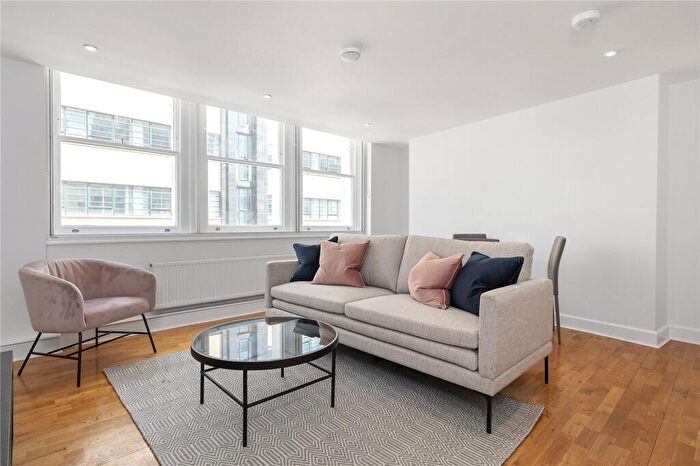 2 Bedroom Apartment To Rent In St. Johns House, Vine Street, London, EC3N