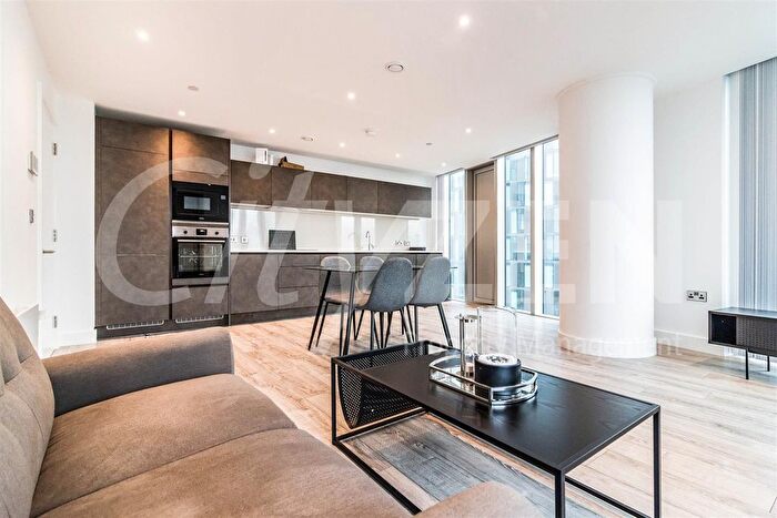 2 Bedroom Flat To Rent In Blade Tower, Silvercroft Street, Manchester, M15