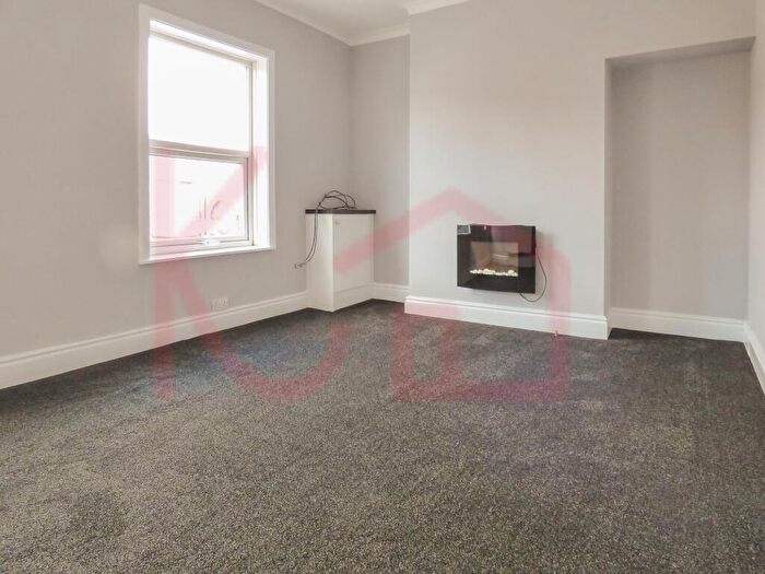 1 Bedroom Flat To Rent In Newland Avenue, Hull, HU5