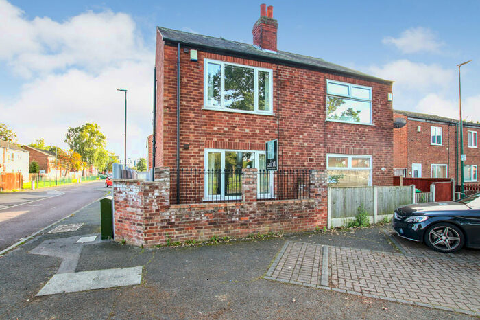2 Bedroom Semi-Detached House To Rent In Kennington Road, Radford, Nottingham, NG8
