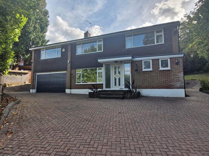 5 Bedroom House To Rent In Park Road, CR8