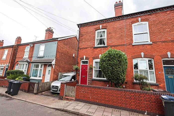 2 Bedroom Terraced House For Sale In Middleton Road, Kings Heath, B14