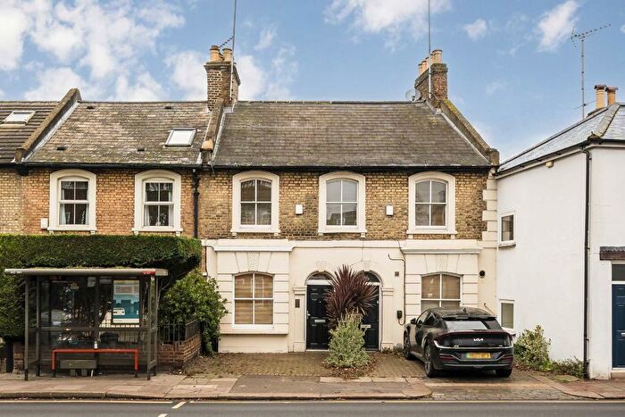 3 Bedroom Semi-Detached House To Rent In Richmond Road, Twickenham, TW1