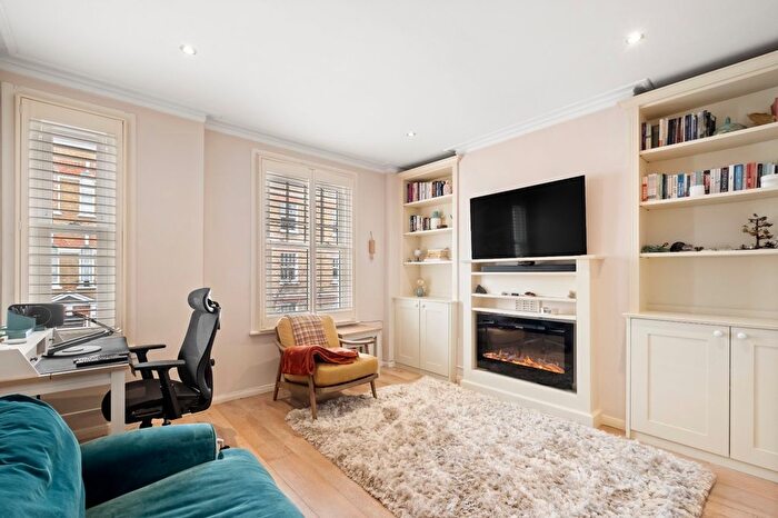 1 Bedroom Flat To Rent In St Olafs Road, Fulham, SW6