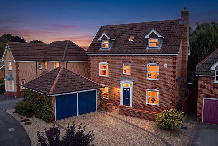 4 Bedroom Property For Sale In Adwalton Close, Newark, NG24