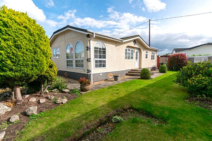 2 Bedroom Bungalow For Sale In Kinderton Park, Cledford Lane, CW10