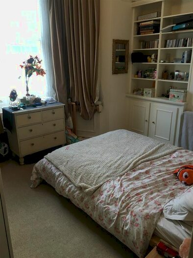 1 Bedroom Flat To Rent In Cornwall Crescent, London, W11
