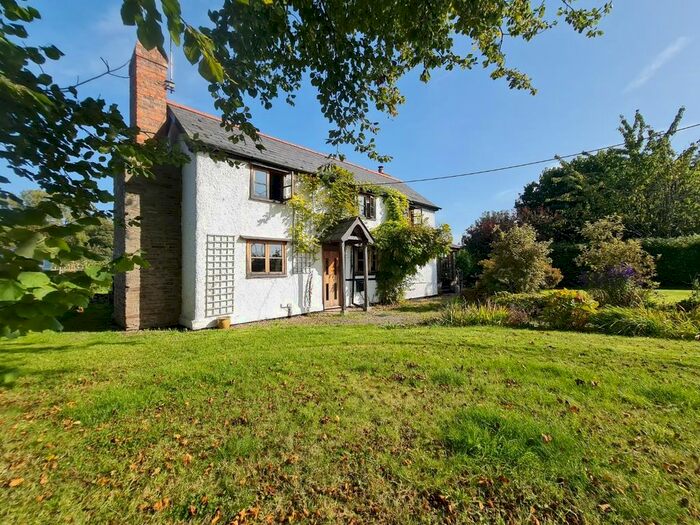 3 Bedroom Detached House For Sale In White House, Byford, Hereford, Herefordshire, HR4