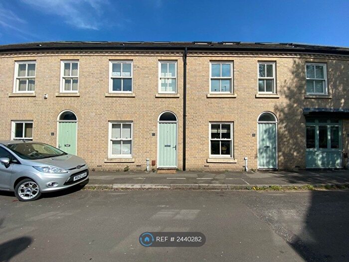3 Bedroom Terraced House To Rent In Jubilee Terrace, Cambridge, CB1