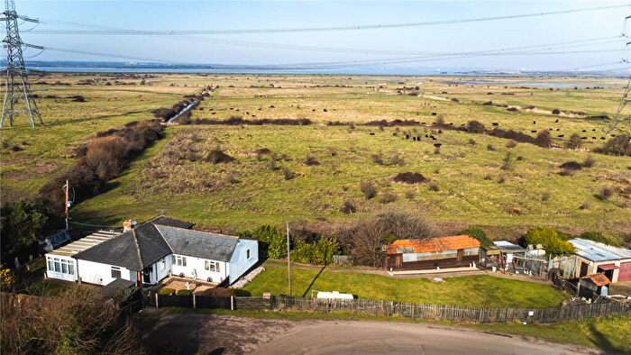 3 Bedroom Bungalow For Sale In Canal Road, Higham, Rochester, Kent, ME3