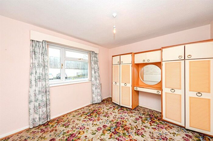2 Bedroom Bungalow For Sale In Maes Y Glyn, Llanfairfechan, Conwy, LL33