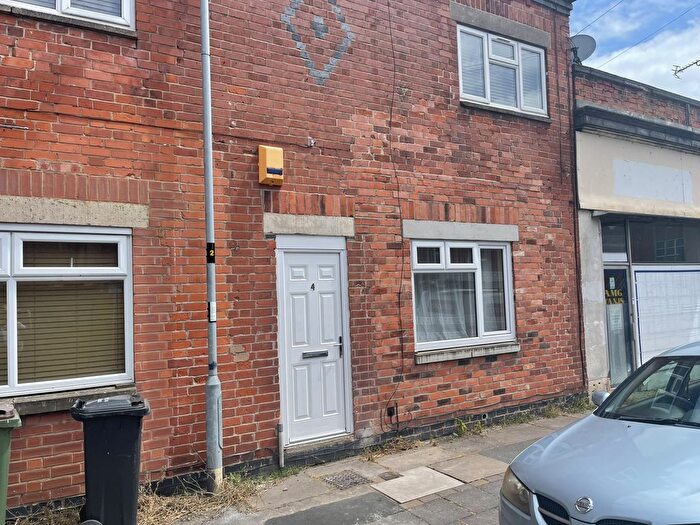 1 Bedroom Flat To Rent In Dunton Street, South Wigston, LE18
