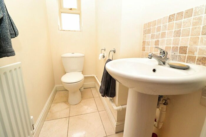2 Bedroom Semi-Detached House For Sale In Hodson Close, Skellingthorpe, LN6
