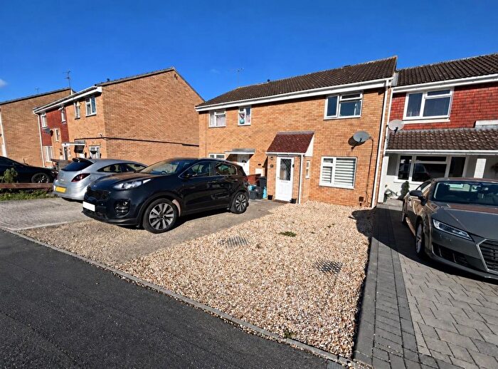 2 Bedroom Terraced House To Rent In Crawford Close, Freshbrook, Swindon, SN5