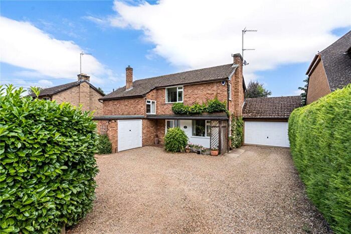 4 Bedroom Detached House For Sale In Lower Harlestone, Northampton, Northamptonshire, NN7