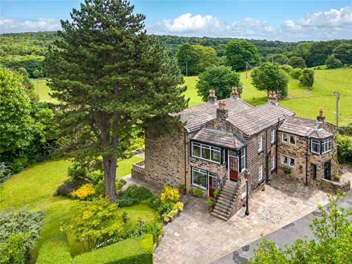 6 Bedroom Detached House For Sale In Tarn Grange, Esholt Lane, Baildon, Shipley, West Yorkshire, BD17