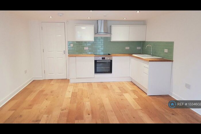 2 Bedroom Flat To Rent In Judges Drive, Liverpool, L6