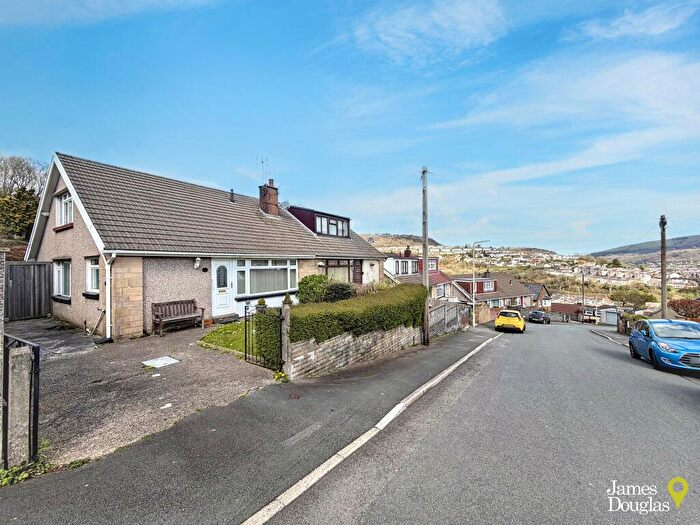 3 Bedroom Semi-Detached Bungalow For Sale In Coed Isaf Road, Maesycoed, Pontypridd, CF37