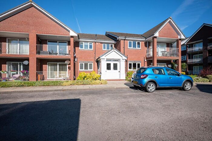 2 Bedroom Flat For Sale In Saxon Road, Saxenholme, PR8