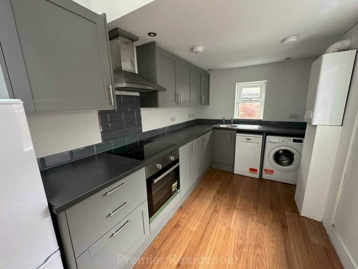 3 Bedroom Apartment To Rent In Worthing Street, Manchester, M14