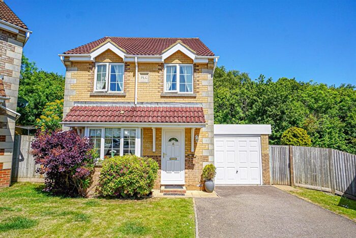 3 Bedroom Detached House For Sale In Kensington Close, St. Leonards-On-Sea, TN38