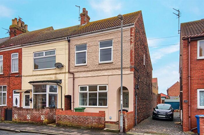 3 Bedroom End Of Terrace House For Sale In Hubert Street, Withernsea, HU19