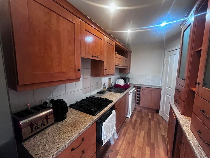 4 Bedroom Property To Rent In Keepers Close, Hockley, Birmingham, B18