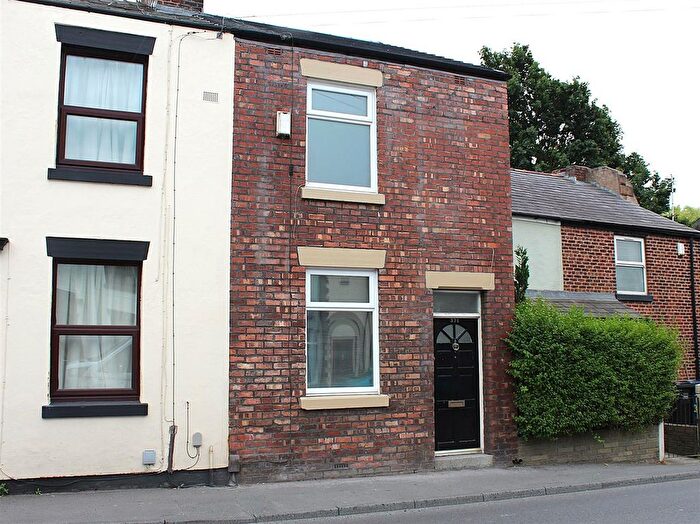 2 Bedroom Terraced House To Rent In Station Road, Bamber Bridge, Preston, PR5
