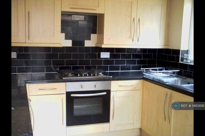 7 Bedroom Terraced House To Rent In Denham Road, Sheffield, S11