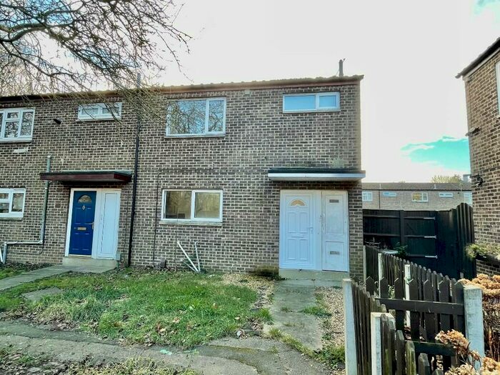 3 Bedroom Semi-Detached House To Rent In Horton Walk, Westwood, Peterborough, Cambridgeshire, PE3
